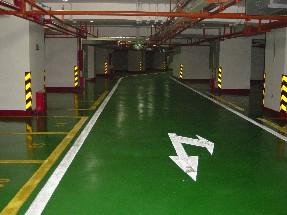 地下車庫環(huán)氧地坪及車位劃線